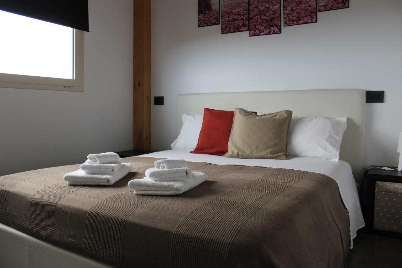 Open Land Holiday House Villa Fiumefreddo di Sicilia Exteriör bild
